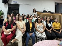 Câmara Municipal homenageia 24 mulheres em noite marcada por emoção e reconhecimento